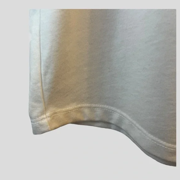 Torrid Women’s White RISE Graphic Tee V-Neck Short Sleeve Motivational Size 2 - Picture 5 of 12